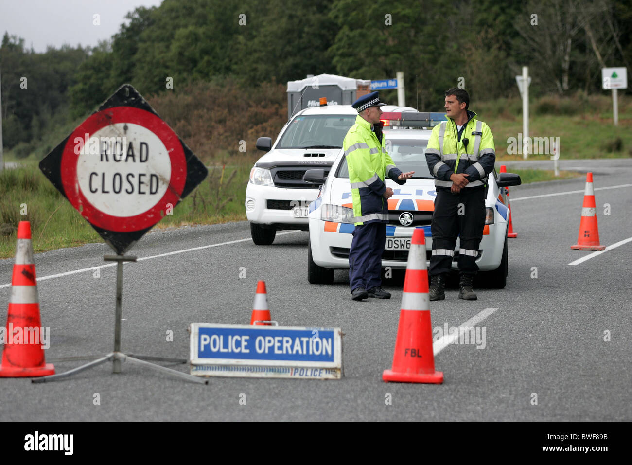 Police cordon on the road into the Pike River Coal mine, near Greymouth, West Coast, West Coast, New Zealand Stock Photo
