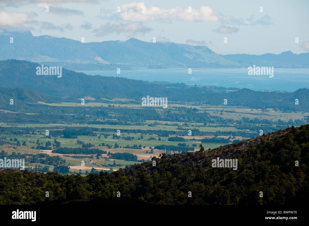 Takaka Hill Road,Views over Kahurangi National Park to Golden Bay