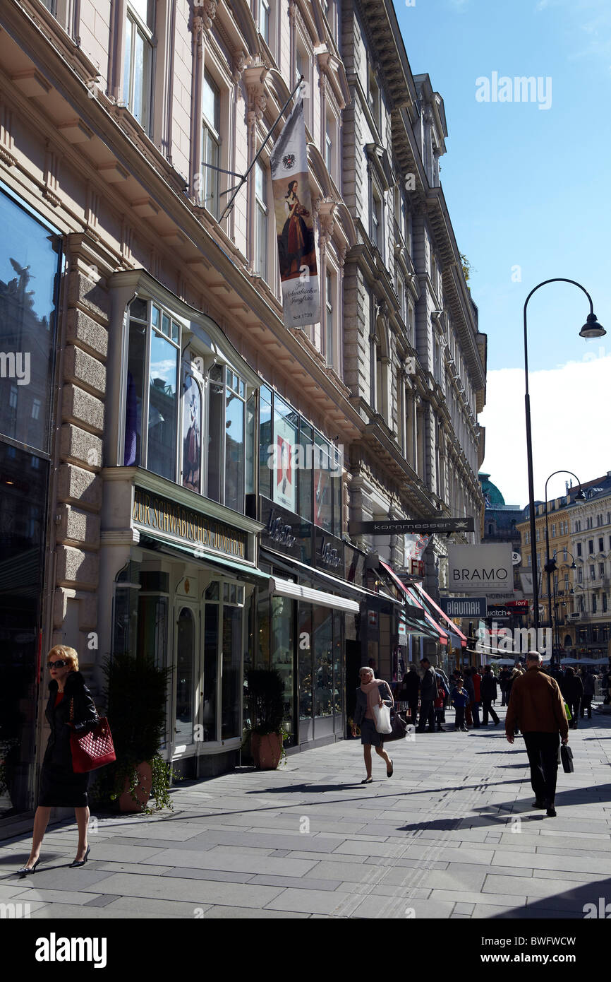 Old street in Vienna. Austria Stock Photo - Alamy