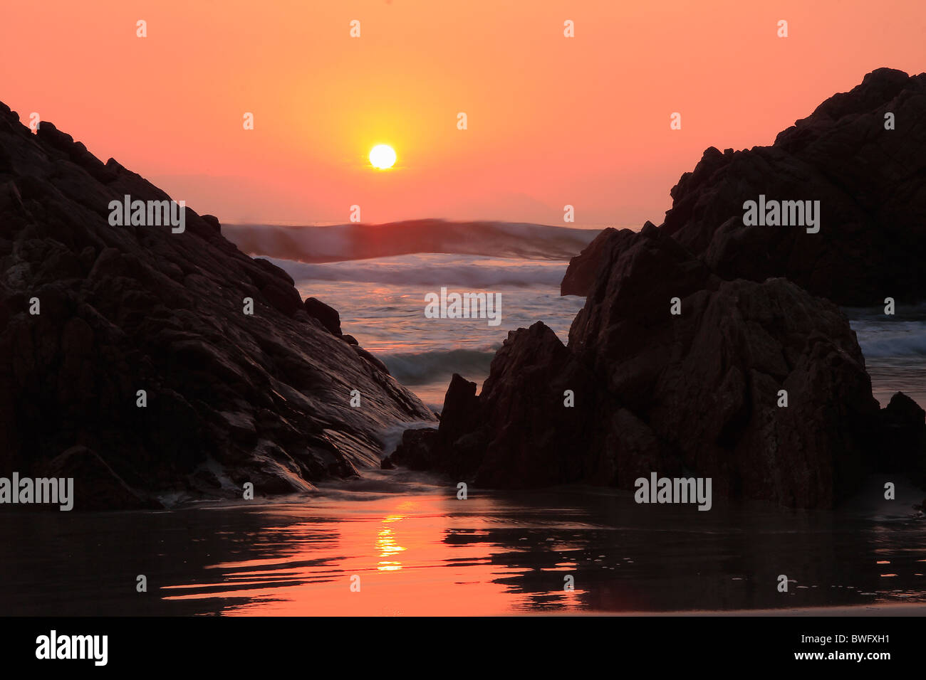 Sun reflects of beach, Dappat se gat, Western Cape, South Africa Stock Photo