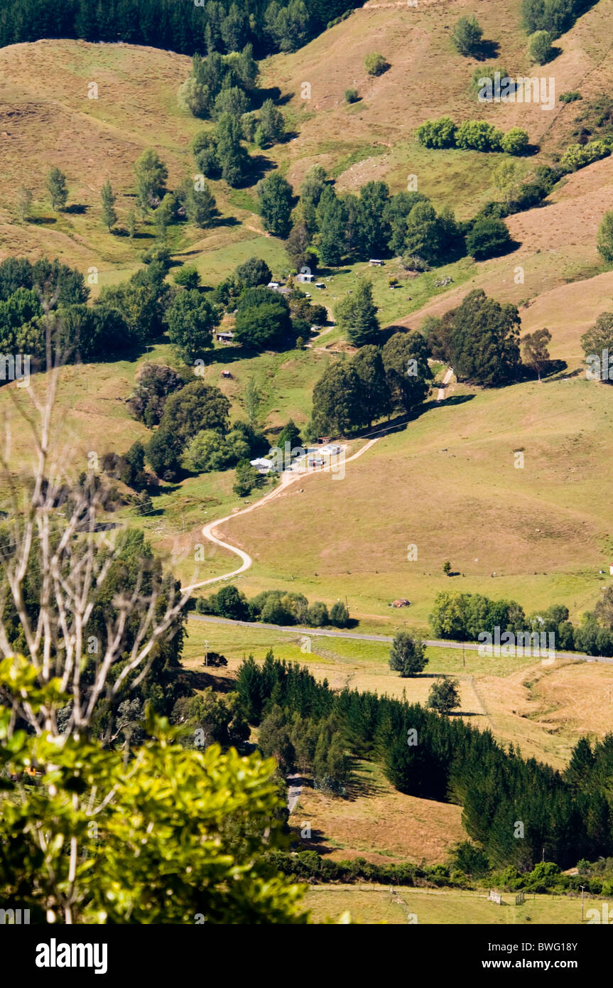 Takaka hill road views over kahurangi national park to golden bay hi