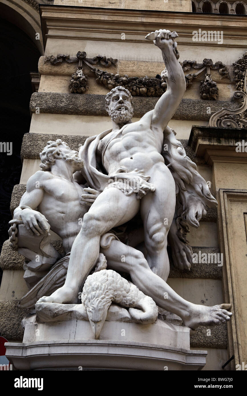 Stymphalian and hercules statue hi-res stock photography and images - Alamy