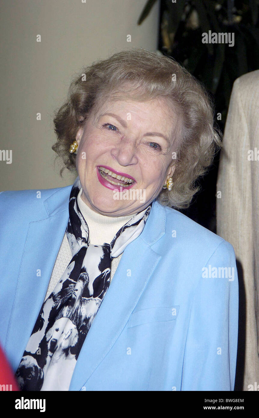 Celebrity Betty White naked (27 photos), Sexy, Is a cute, Boobs, braless 2015 Celebrity Betty White nudes (47 photo), Pussy, Paparazzi, Boobs, cleavage 2018