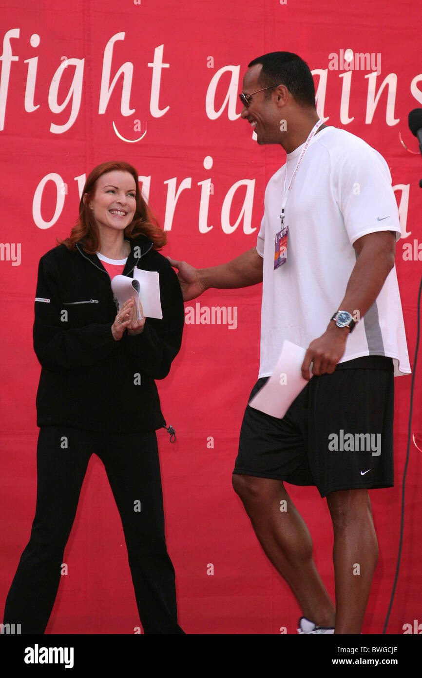 12th annual revlon run walk hi-res stock photography and images - Alamy