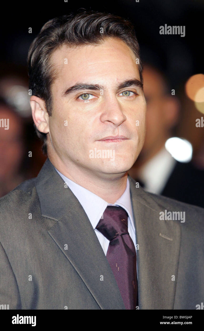 WALK THE LINE Premiere Stock Photo Alamy