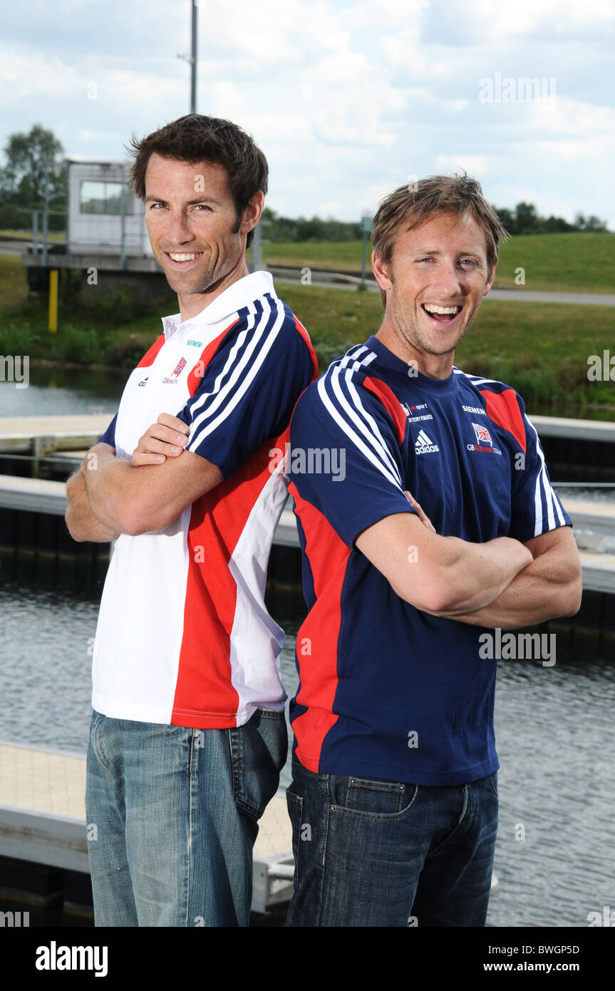 Rowing brothers Mark Hunter MBE (left) and Ross Hunter prepare for 2012 Olympics at start on Dorney Lake GB rowing venue in 2012 Stock Photo
