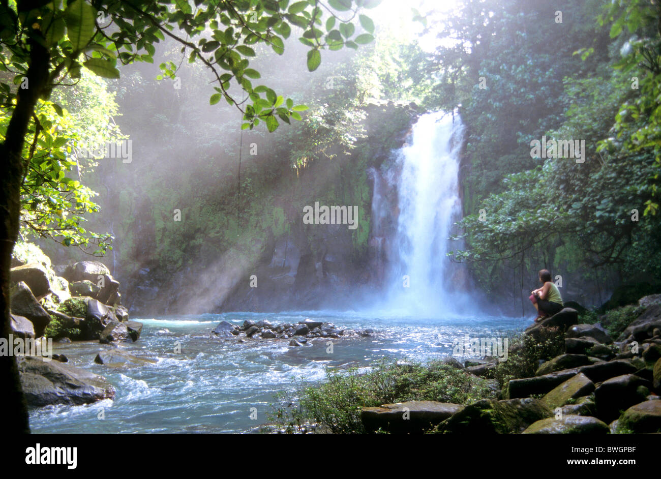 Cascade type waterfall hi-res stock photography and images - Alamy