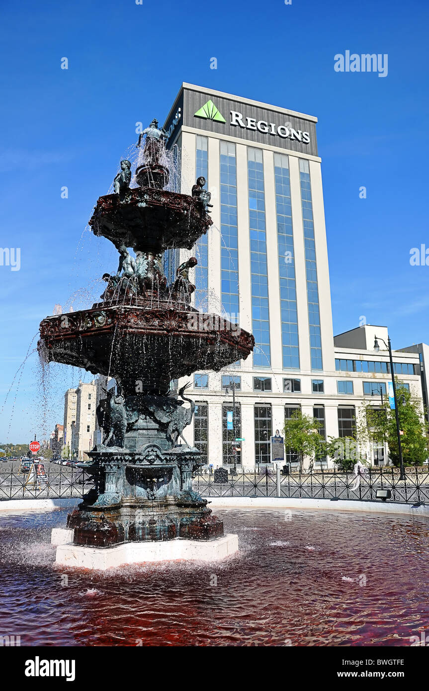 Fountain in the heart of downtown Montgomery, Alabama Stock Photo Alamy