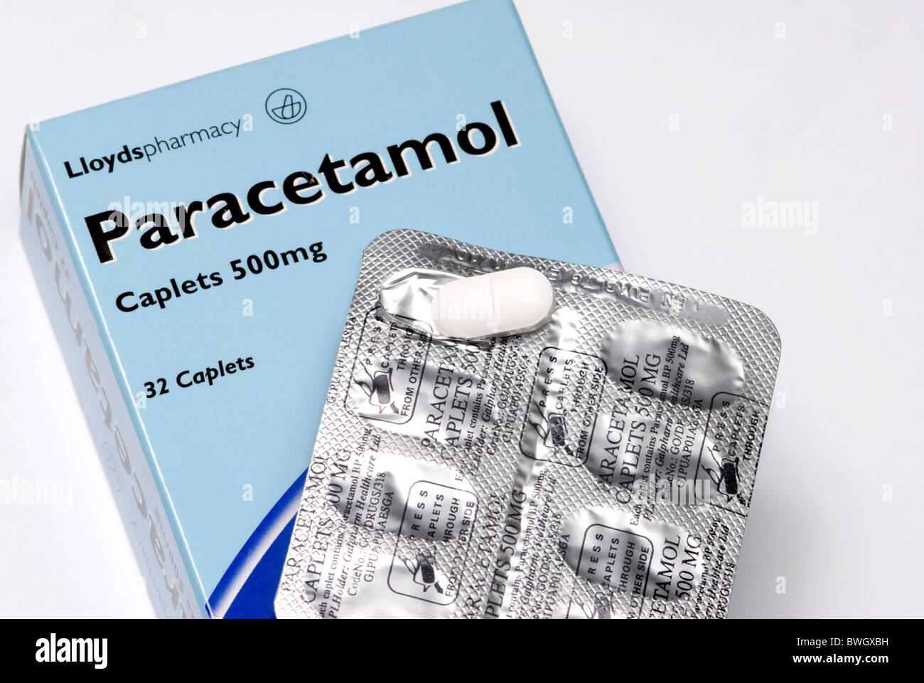 generic image of Paracetamol pain relief tablets Stock Photo