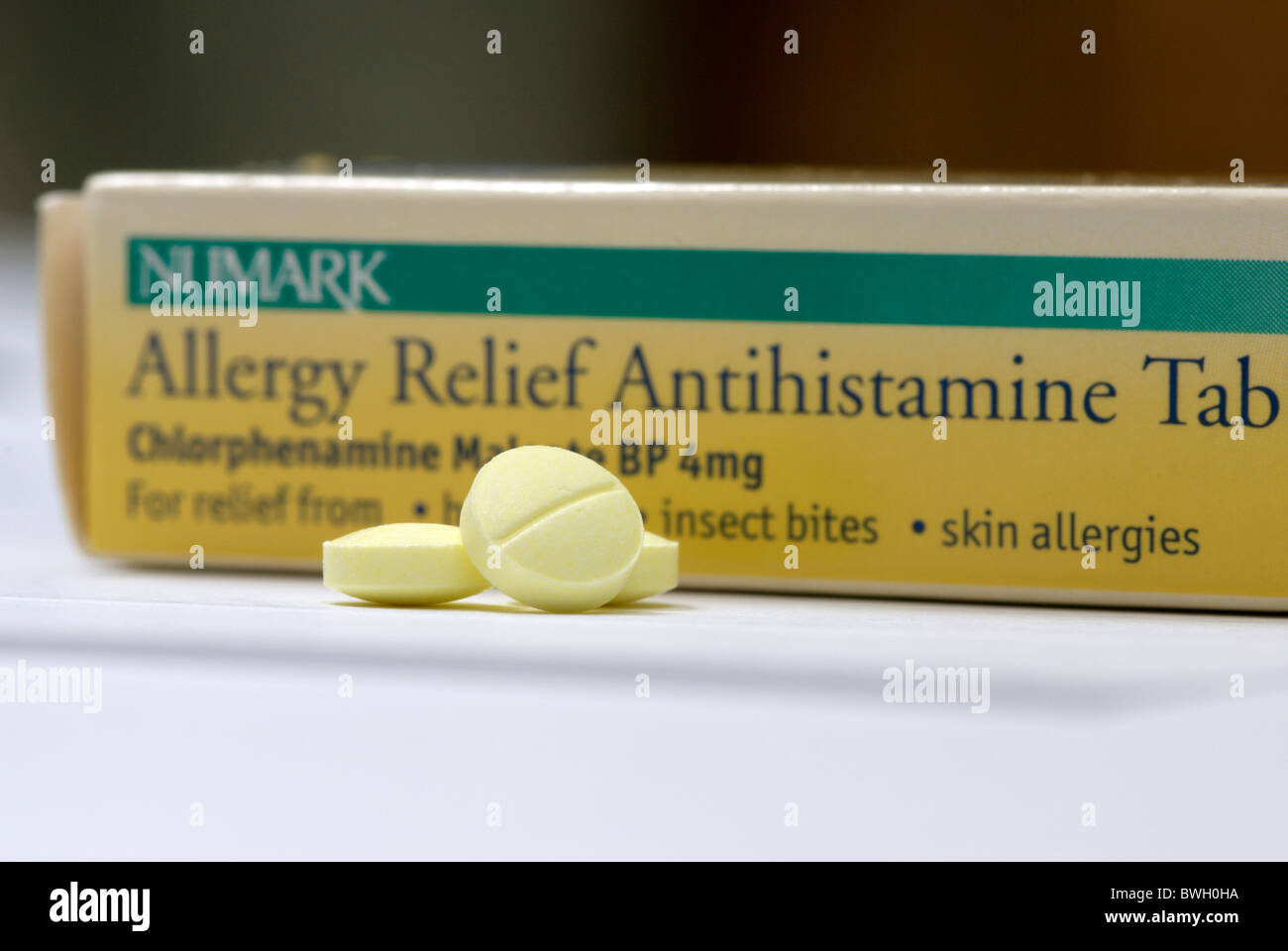 generic image of Antihistamine tablets used in allergy relief