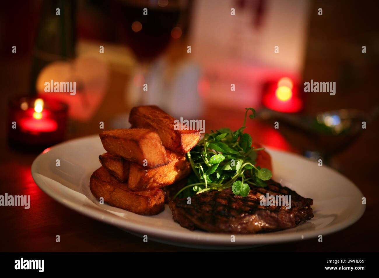 English Pub Food uk Stock Photo - Alamy