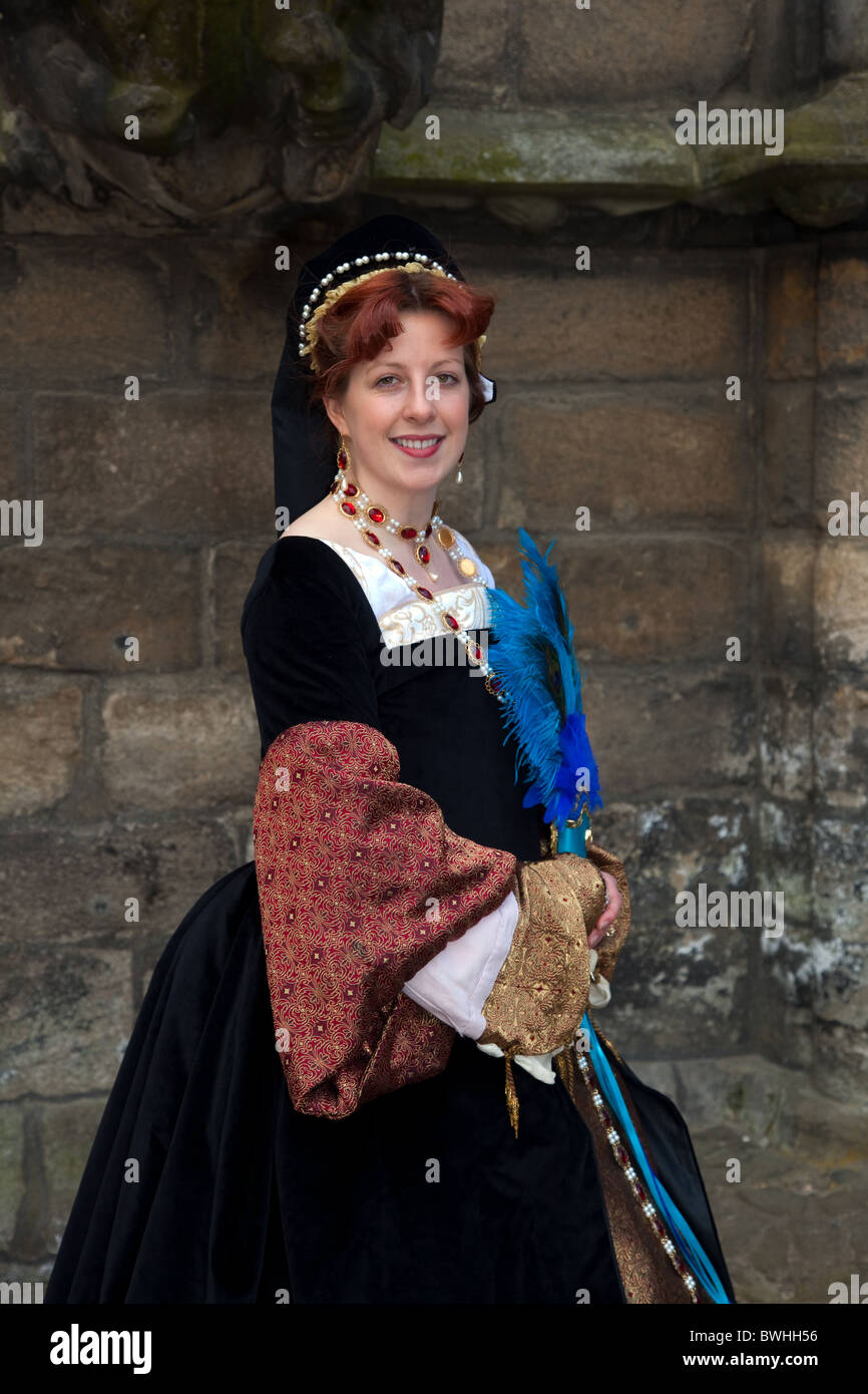Mary of Guise, Historical Figure in period costume at Stirling Castle, Re-Enactment Event; Elizabethan Costumed Ladies, French noblewoman Scotland, UK Stock Photo