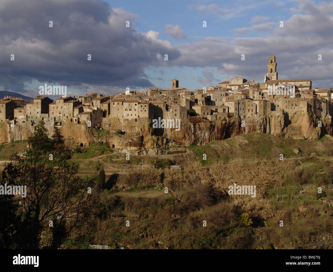 Italy Europe Tuscany Toscana province majority set Pitigliano view Old Town town city tuff stone rock rock Stock Photo