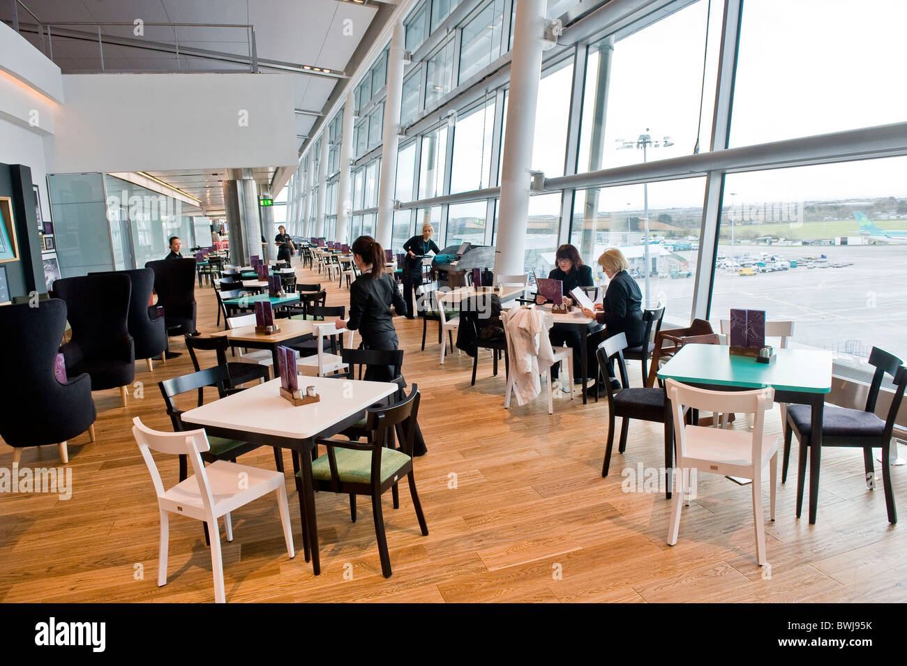 Dublin Airport Runway Stock Photos & Dublin Airport Runway Stock Images