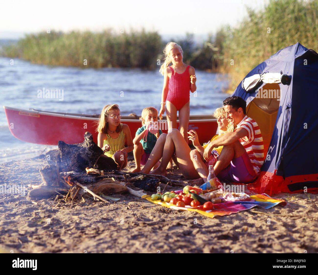 Family Camping Camp Tent Tent Boat Canoe Food Fire Campfire Fireplace Summer Shore Lake Lake Shore Holi Stock Photo Alamy