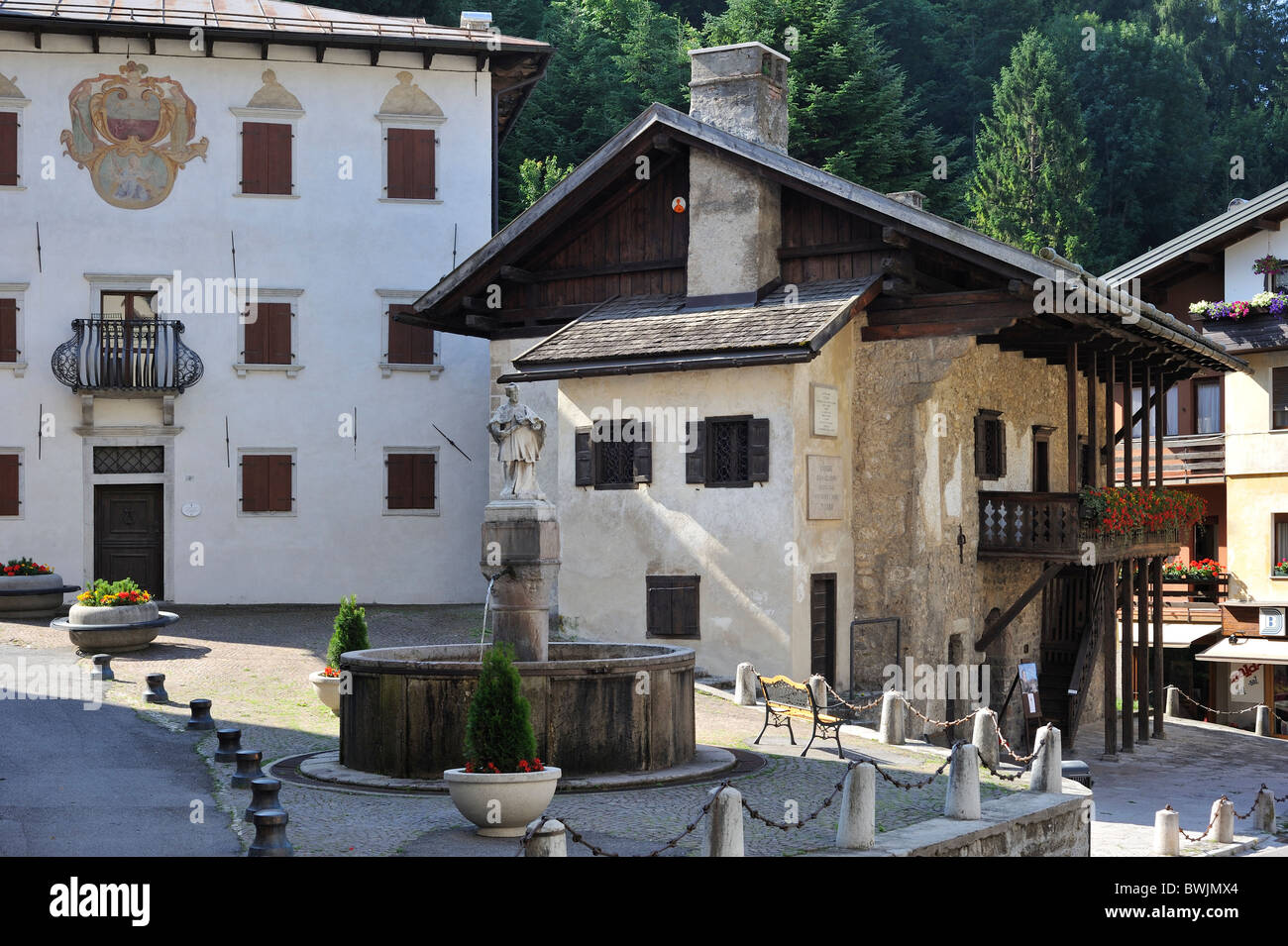 Birthplace of the painter Titian / Tiziano Vecelli / Tiziano Vecellio at Pieve di Cadore, Dolomites, Italy Stock Photo