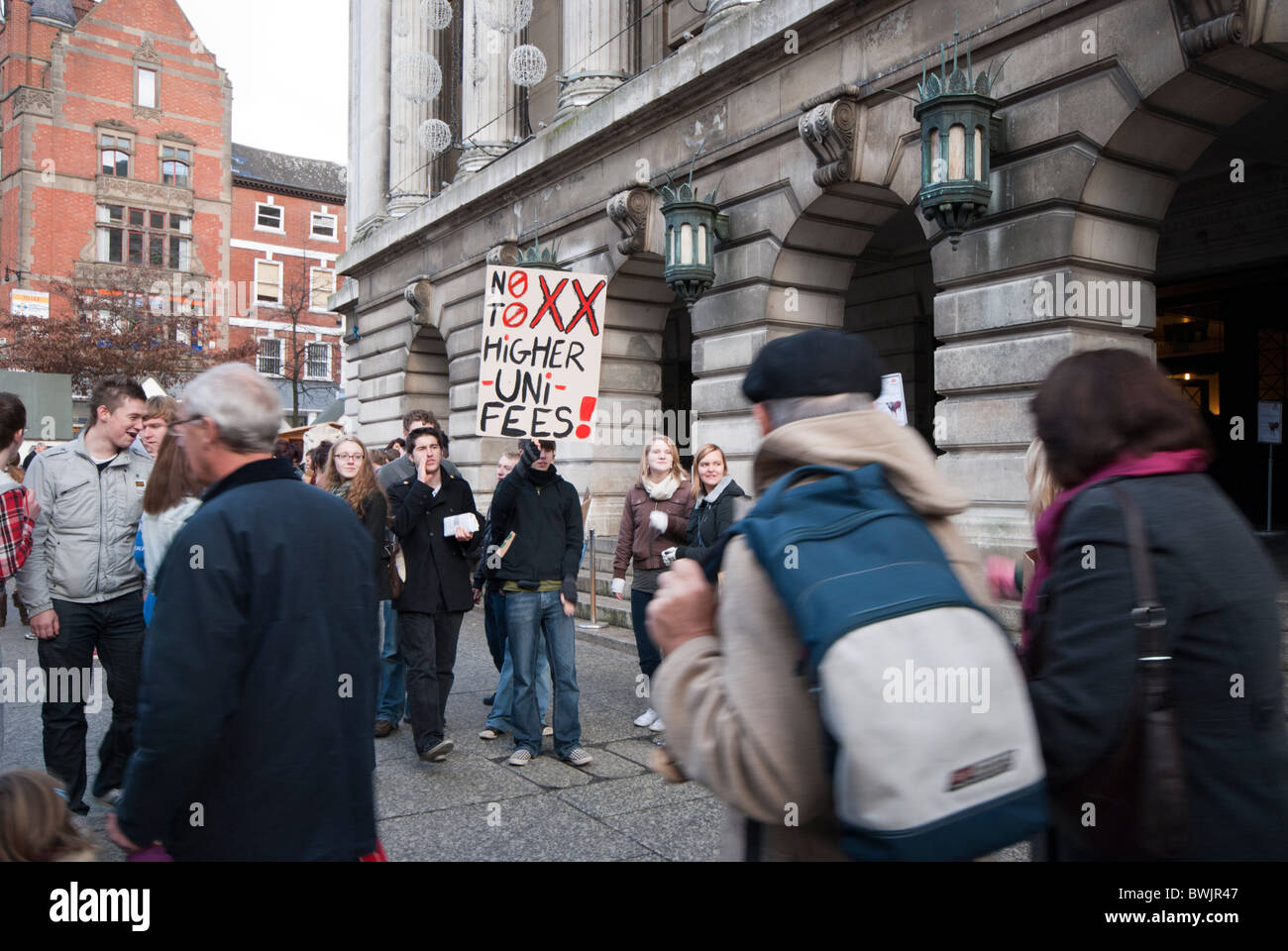 Students demonstrating outside Nottingham Council House about the ...