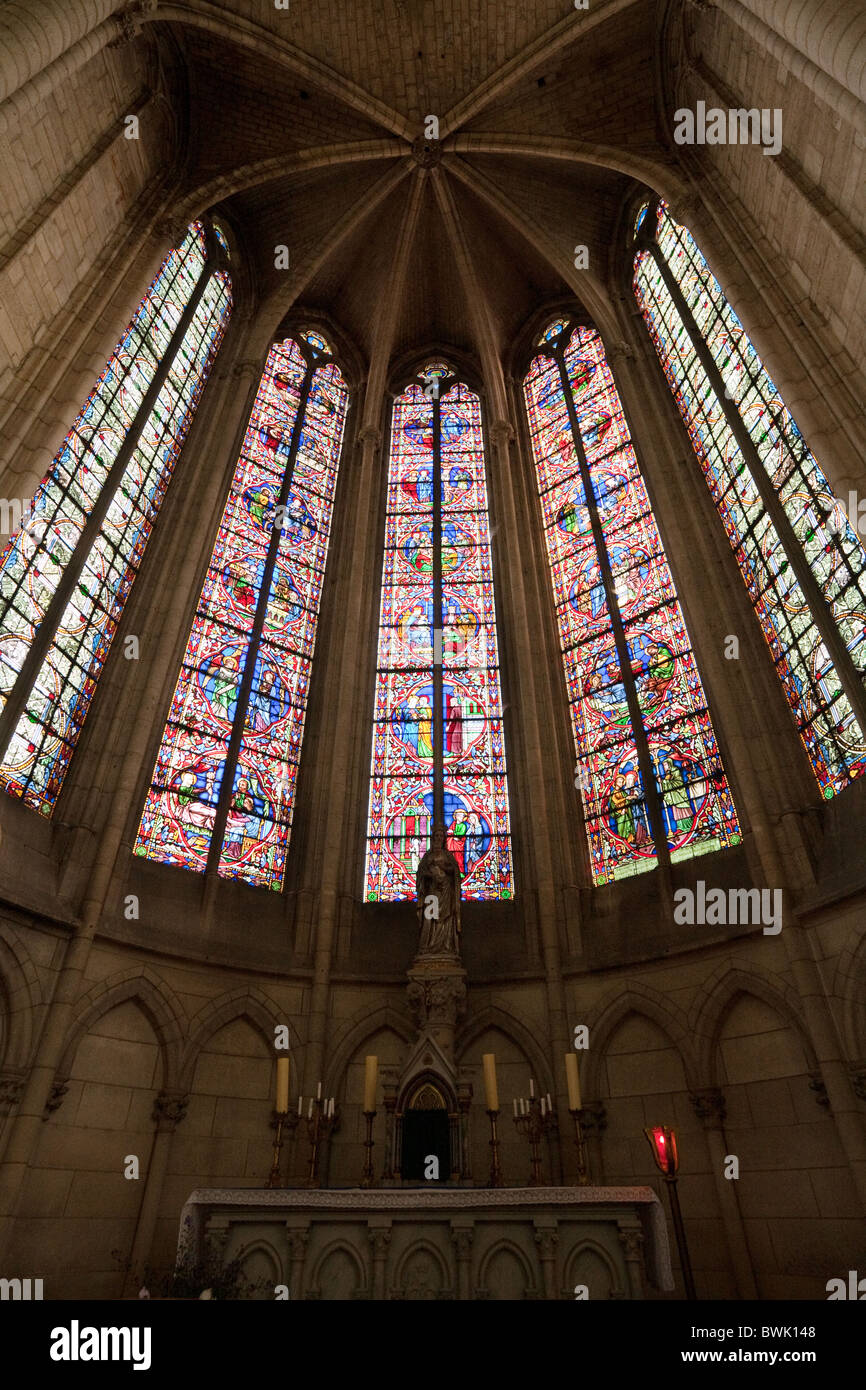 Stained glass windows and altar, Saint Etienne Roman Catholic cathedral