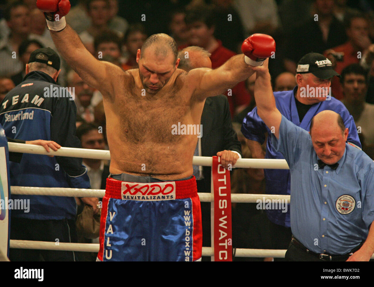 winner world champion boxer spectators boxing match fight battle boxing box gala Basel in 2007 January Swi Stock Photo