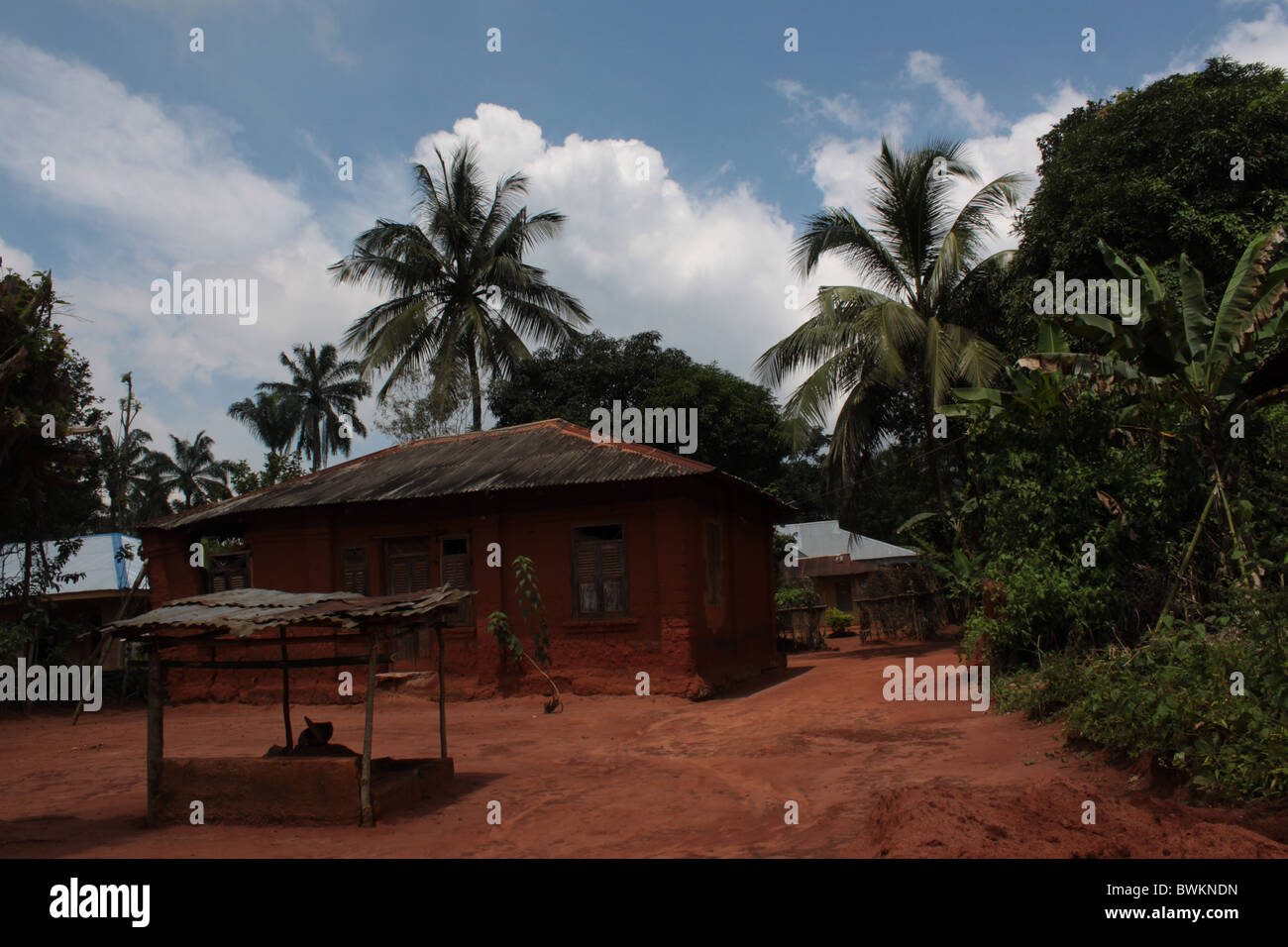 House built with mud at Abatete, a village that is a few kilometres