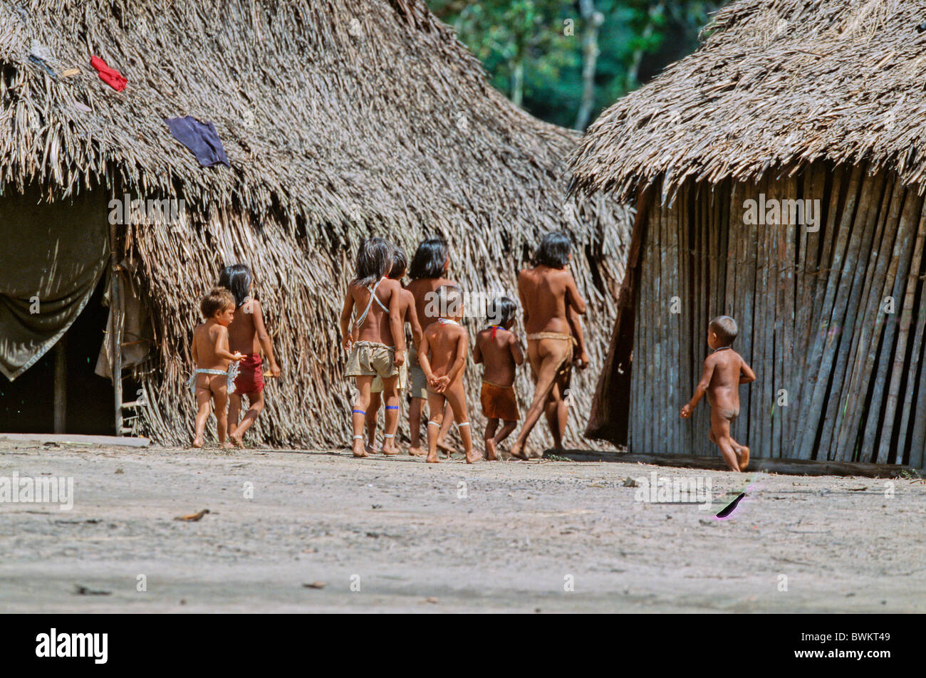 Venezuela South America Yanomami Ironavi Tribe Indios Children Family Families Village Indigenous people Ind Stock Photo