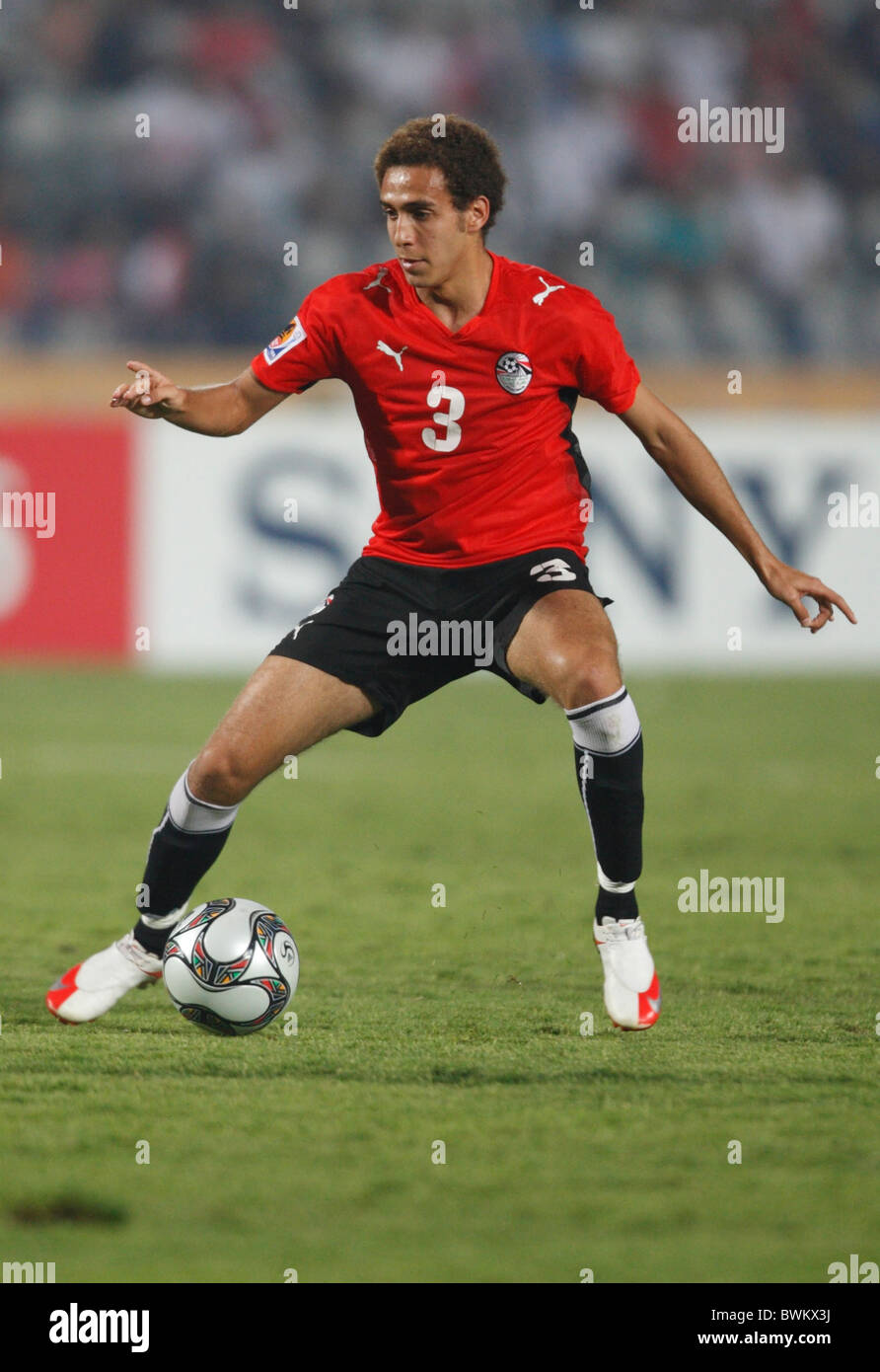 Hesham Mohamed of Egypt (3) in action during a FIFA U-20 World Cup Group A match against Italy October 1, 2009 Stock Photo
