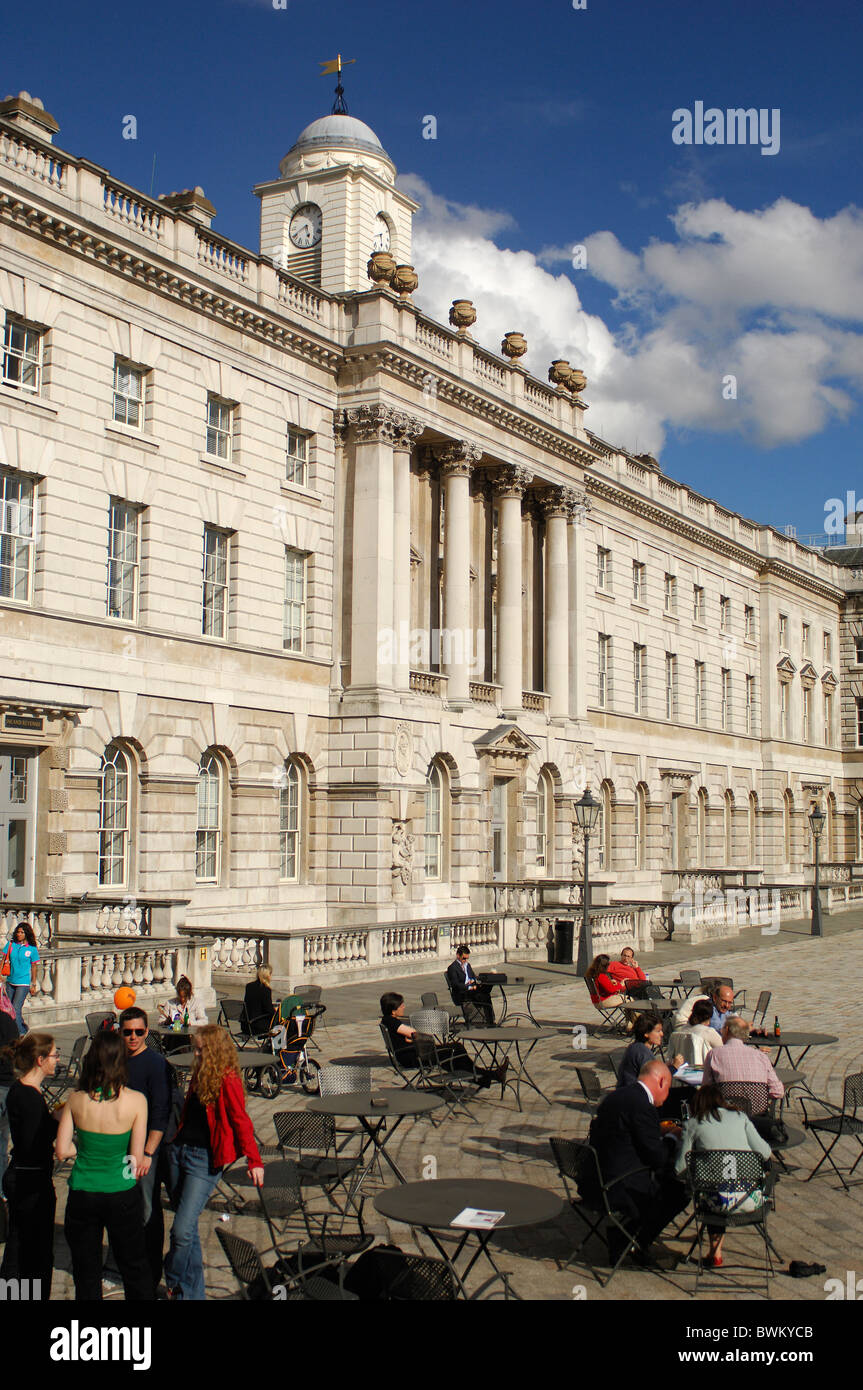 Strand london building hi-res stock photography and images - Alamy