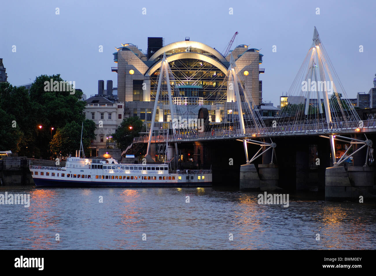Uk London Charing Cross Station Hungerford Bridge Strand