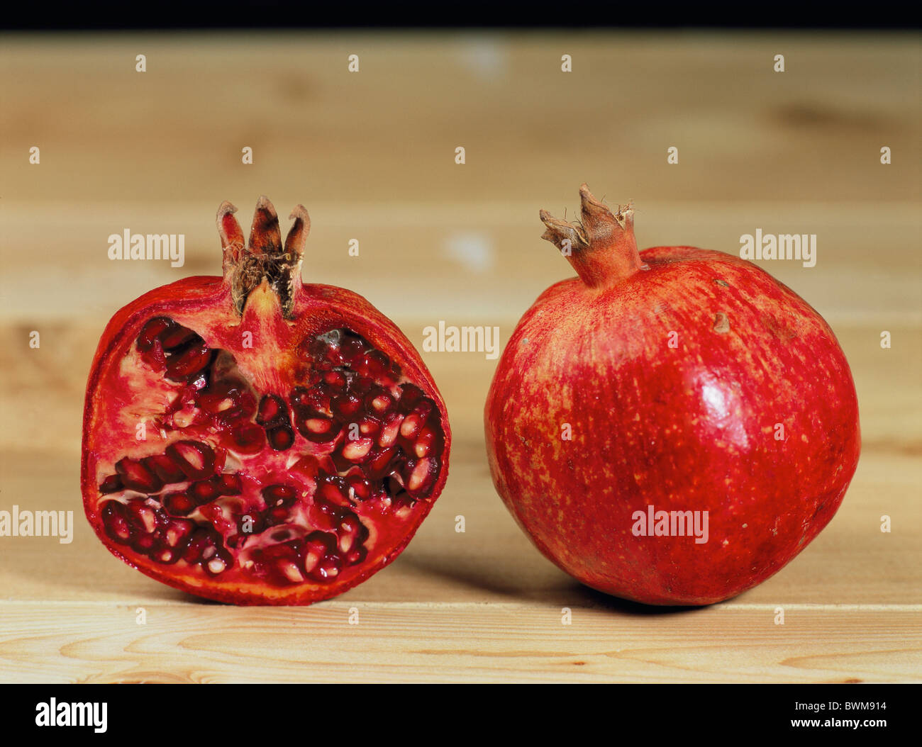 grenadine pomegranate Cut open fruit Inside fruits fruit Healthy food