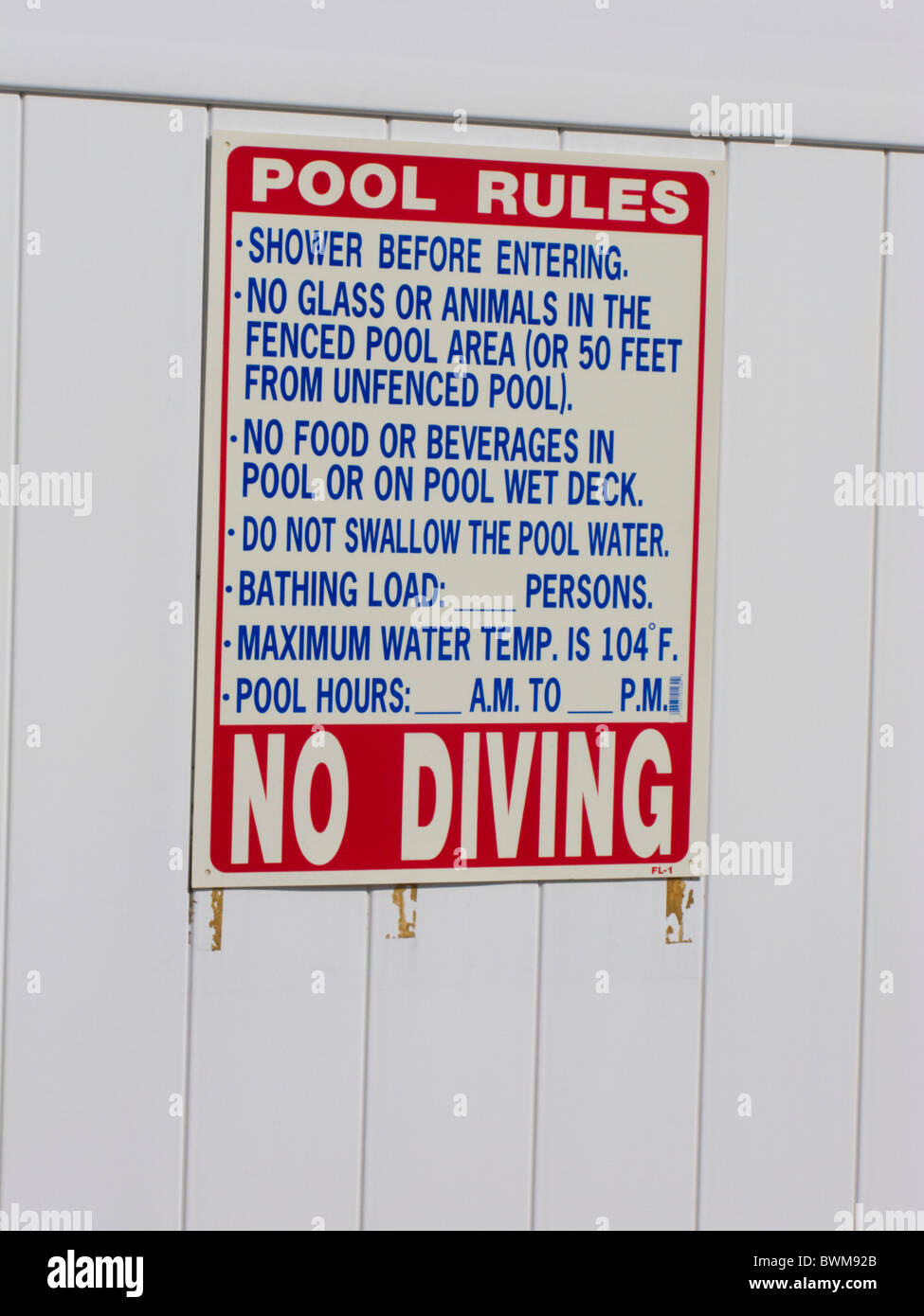NEW HOTEL POOL RULES SIGN Stock Photo Alamy