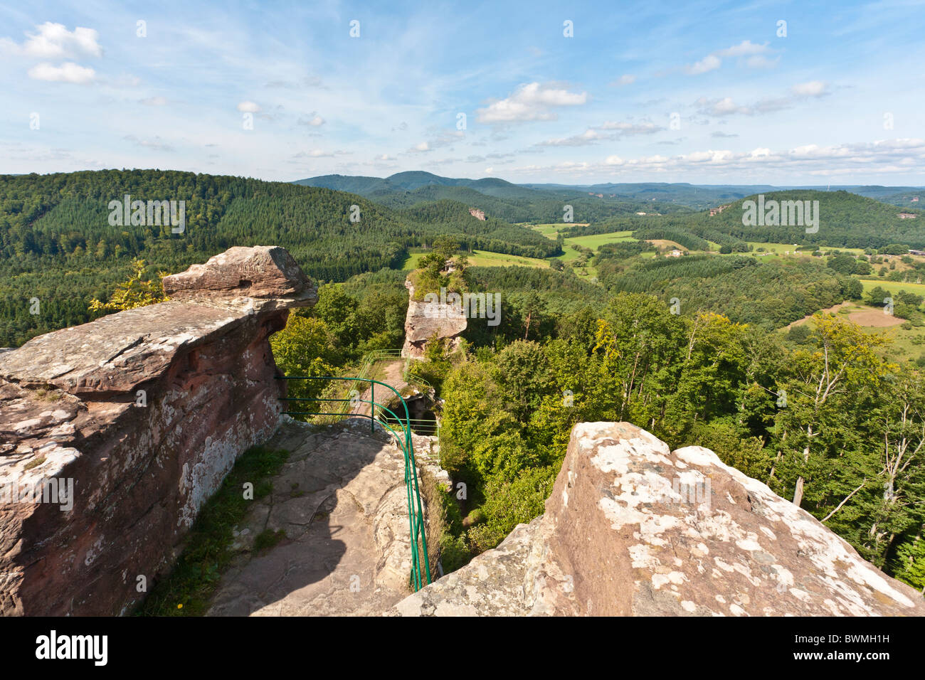 DRACHENFELS RUIN, DAHNER FELSENLAND, PFALZ FOREST, PFALZ, RHINELAND-PALATINATE, GERMANY Stock Photo