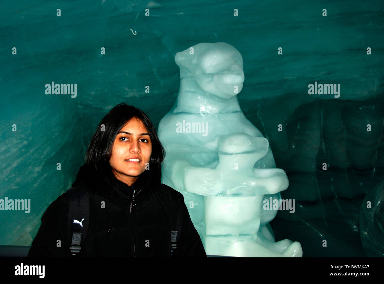 Indian girl face portrait hi-res stock photography and images - Alamy