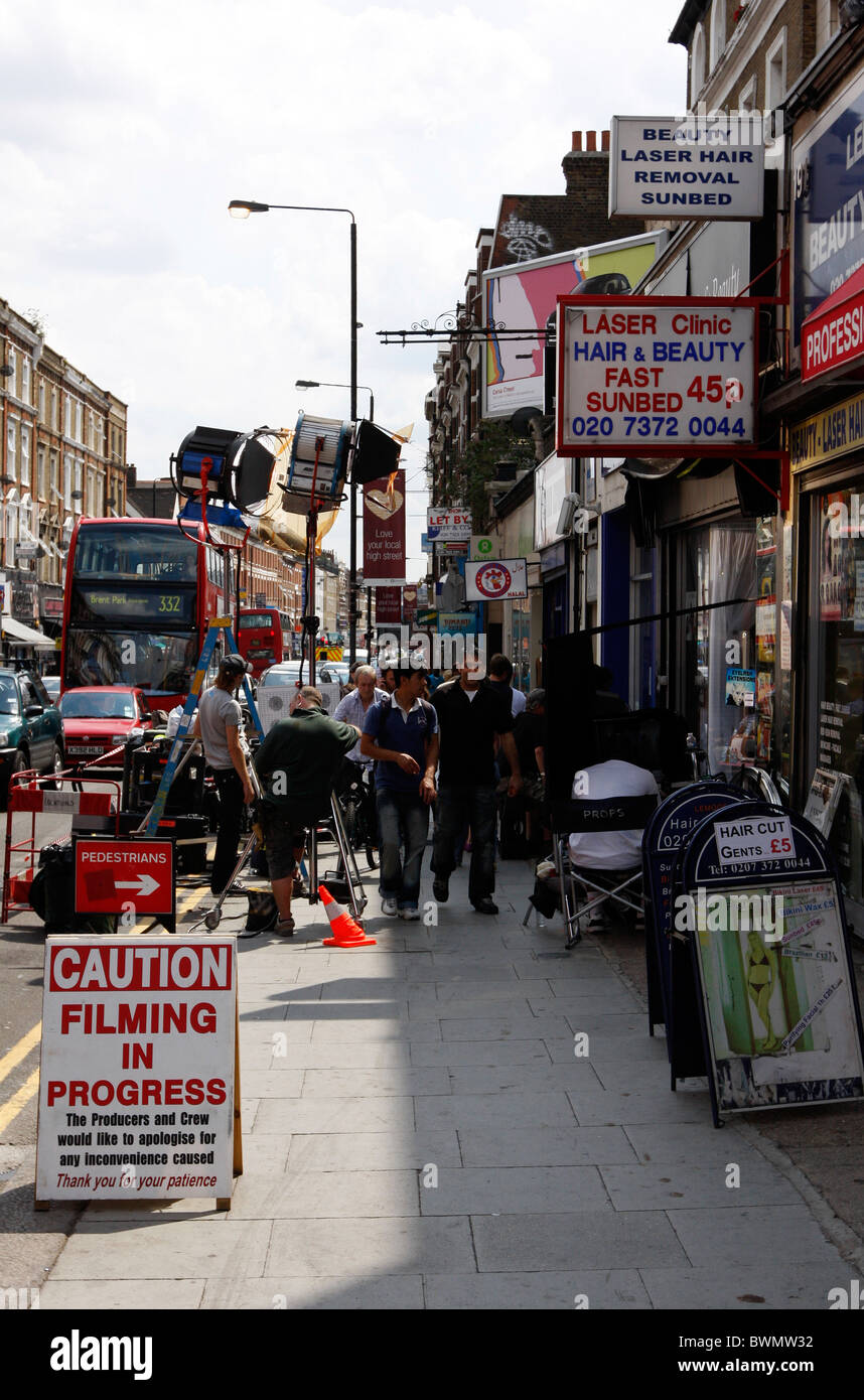 Kilburn high road hi res stock photography and images Alamy