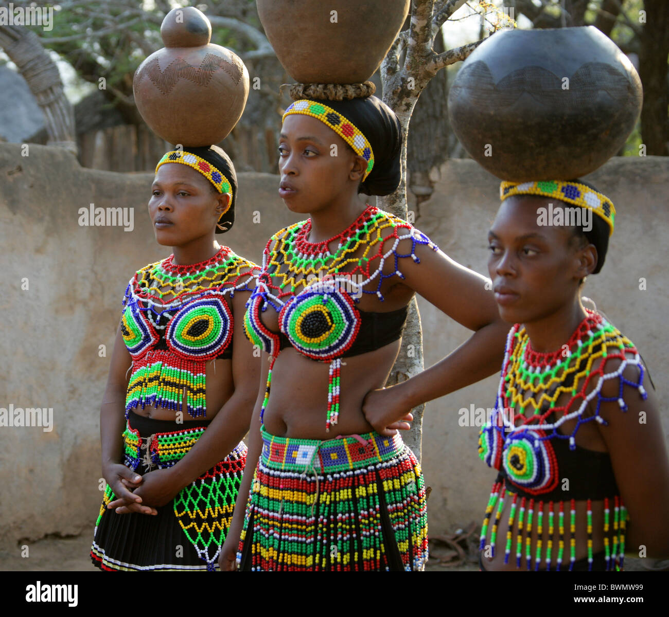 Zulu Girls Wearing Traditional Beaded Dress And Ca With Images Zulu