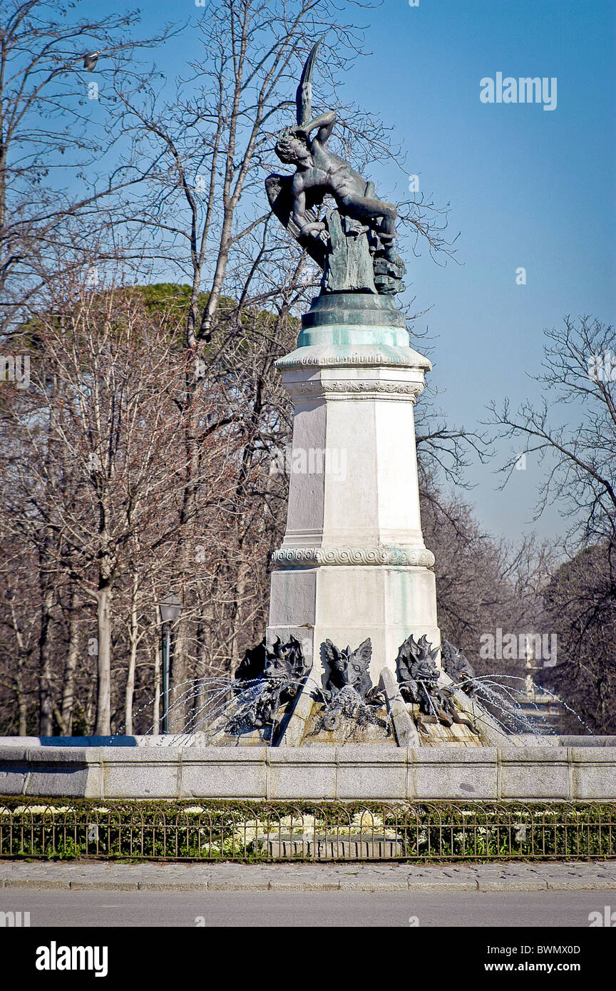 Statue to the Fallen Angel (Angel Caido) in the Retiro park, Madrid