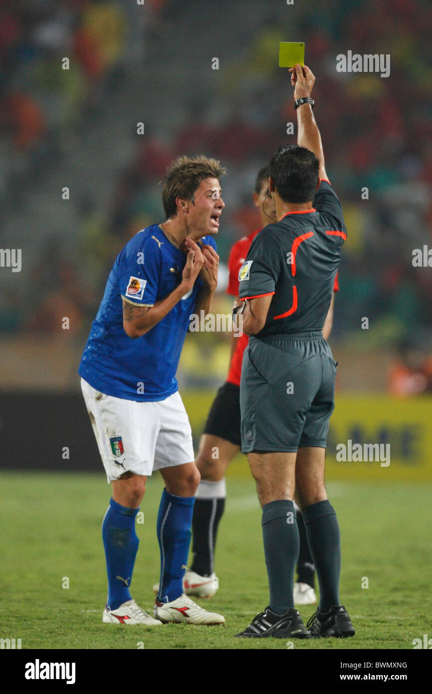 Referee Left Speechless After Player Brilliantly Declined Yellow Card