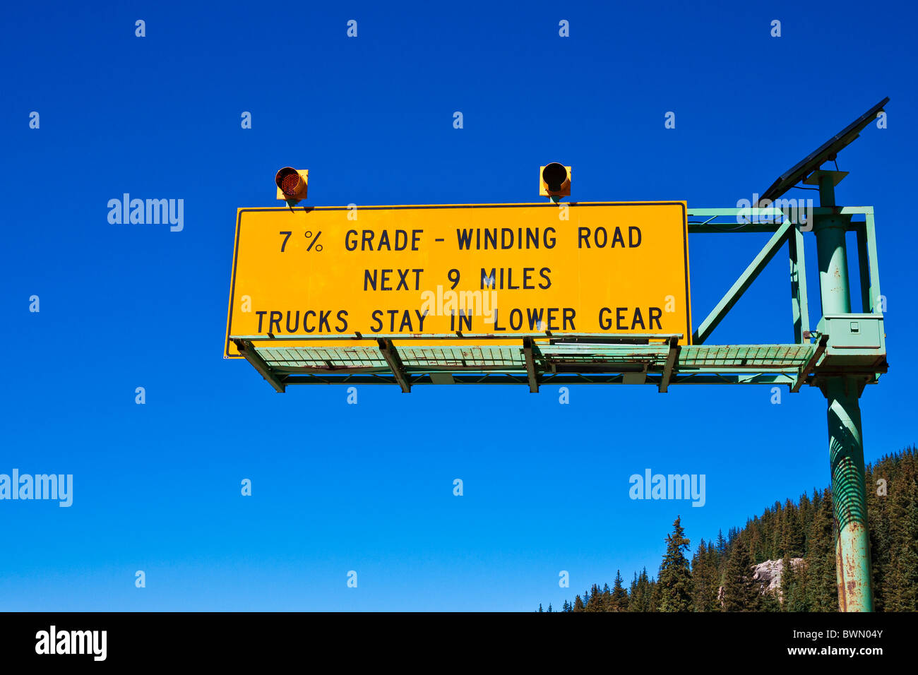 Steep grade road sign hires stock photography and images Alamy
