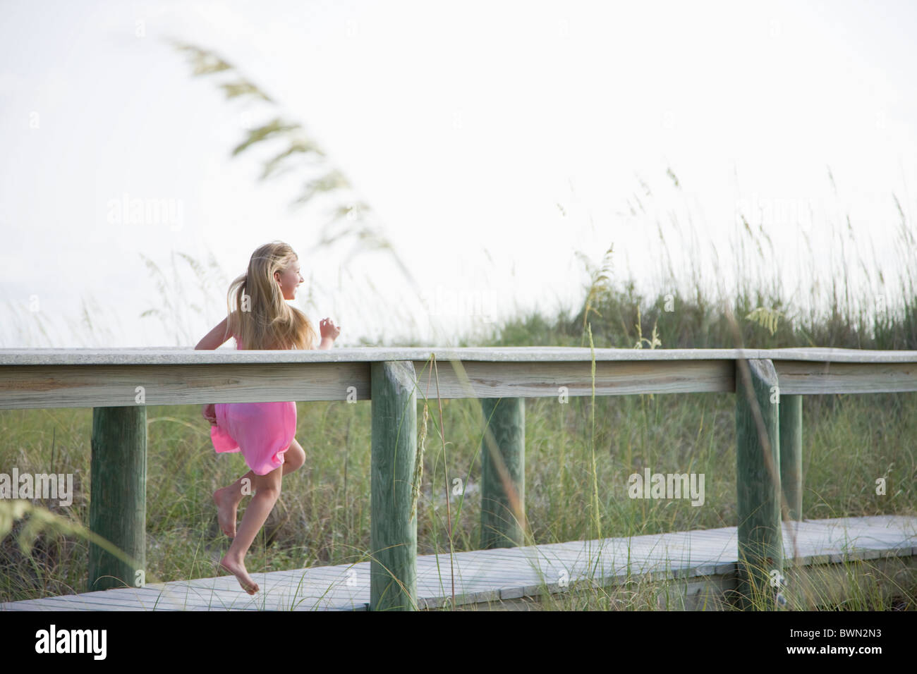 Beach with boardwalk hi-res stock photography and images - Alamy