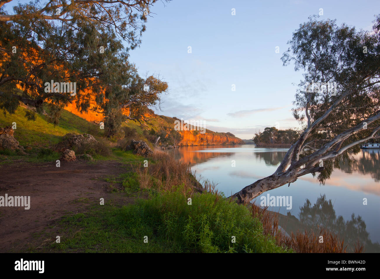 Sunrise on golden cliffs on the Murray River at Bow Hill near Mannum