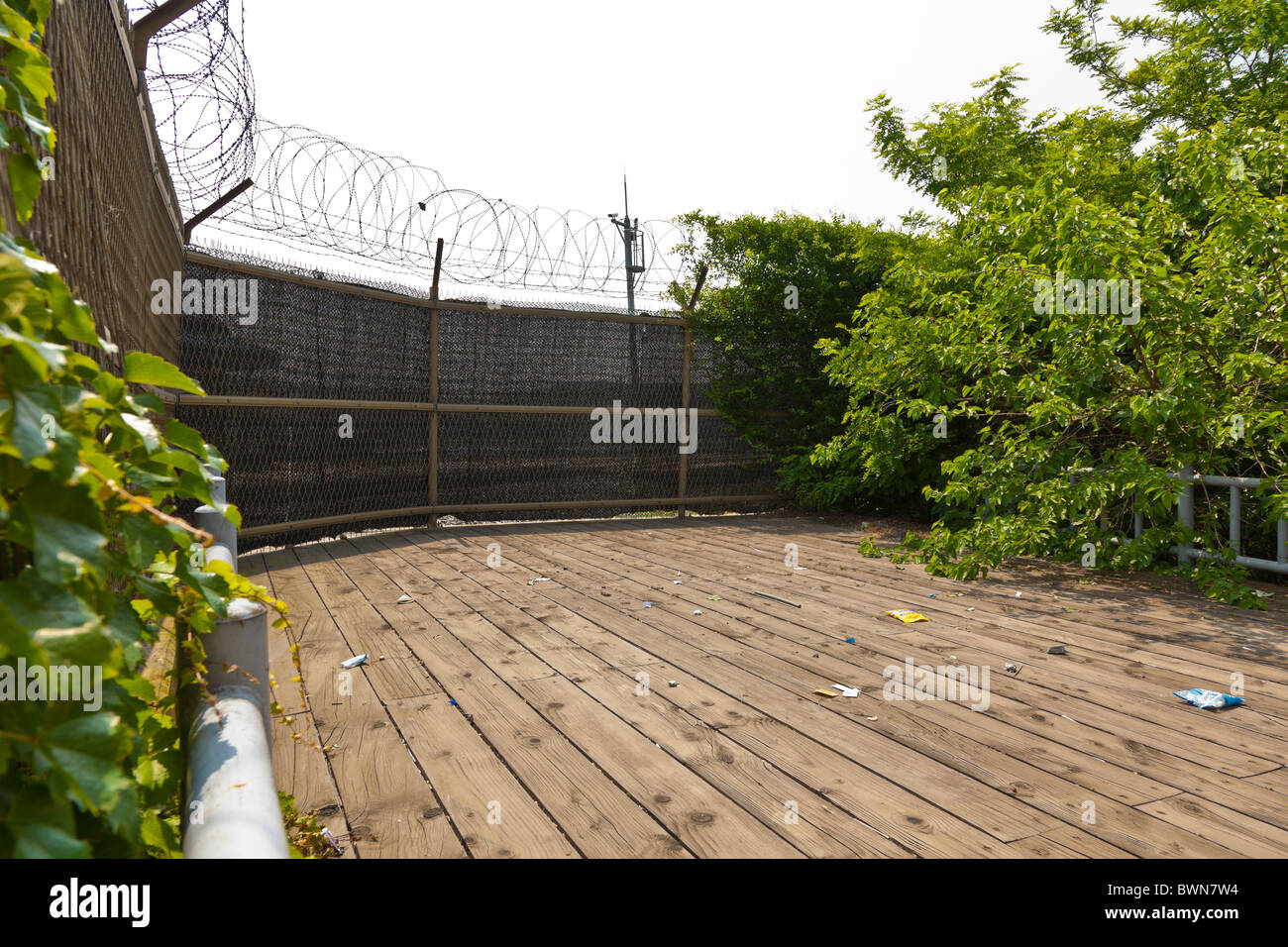 Final barrier on Freedom Bridge, DMZ Demilitarized Zone, South Korea. JMH3826 Stock Photo