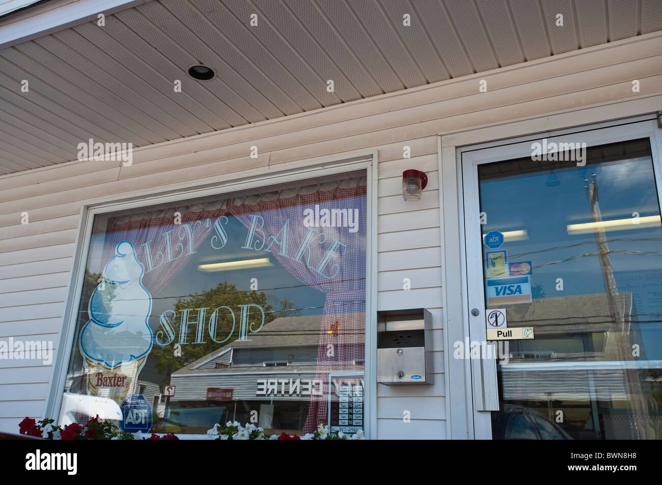 Kellys bakery hires stock photography and images Alamy