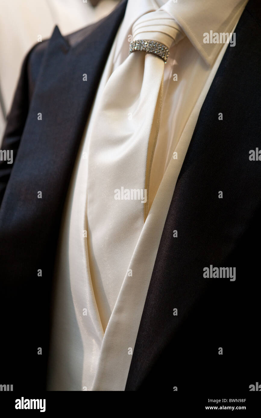Italian men suit hires stock photography and images Alamy