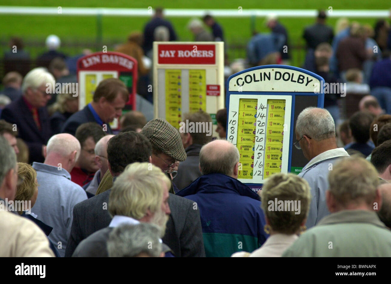 bookies-taking-bets-at-newmarket-races-at-the-rowley-mile-stock-photo