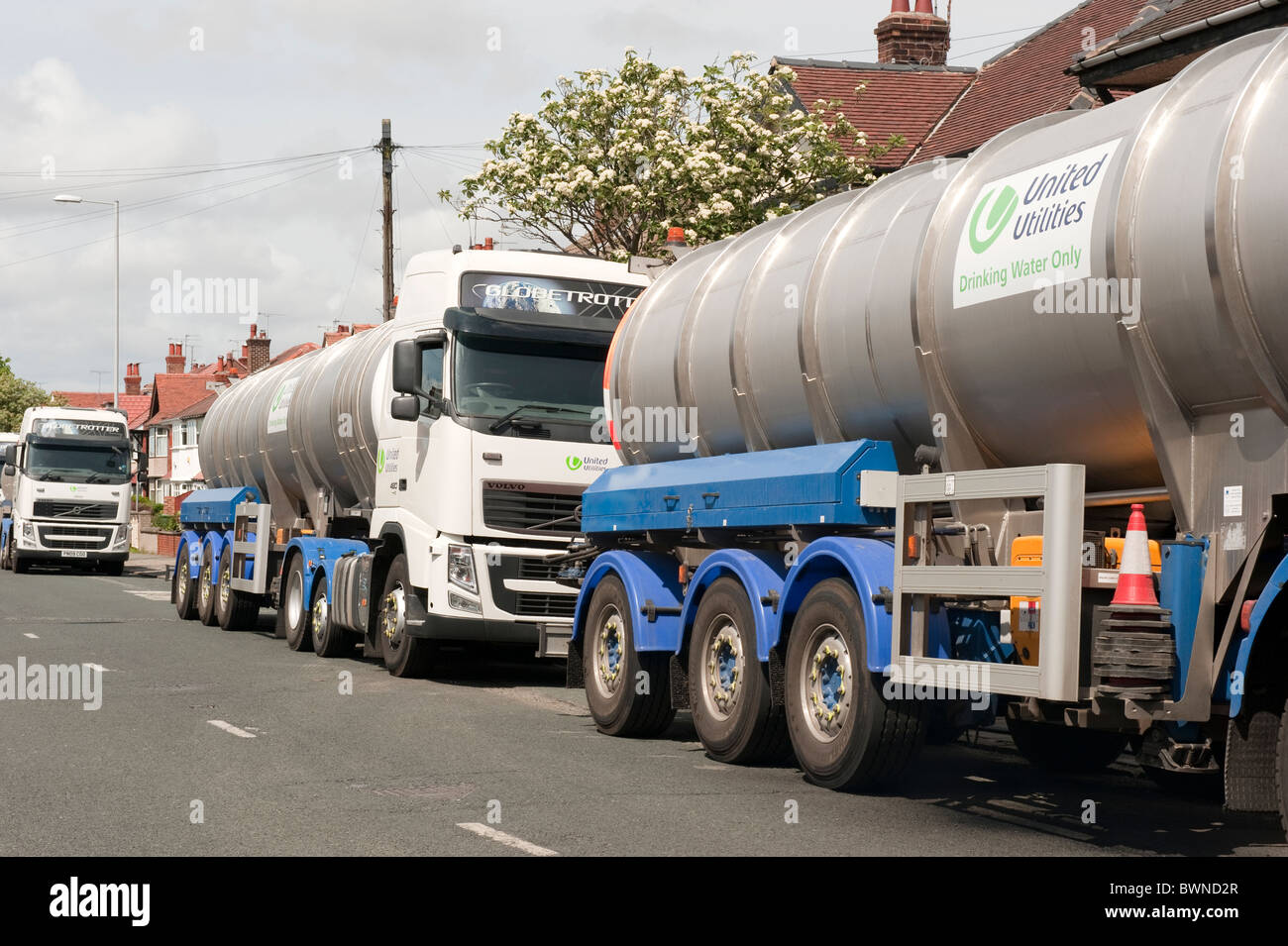 United Utilities Water Container Lorries Stock Photo Alamy