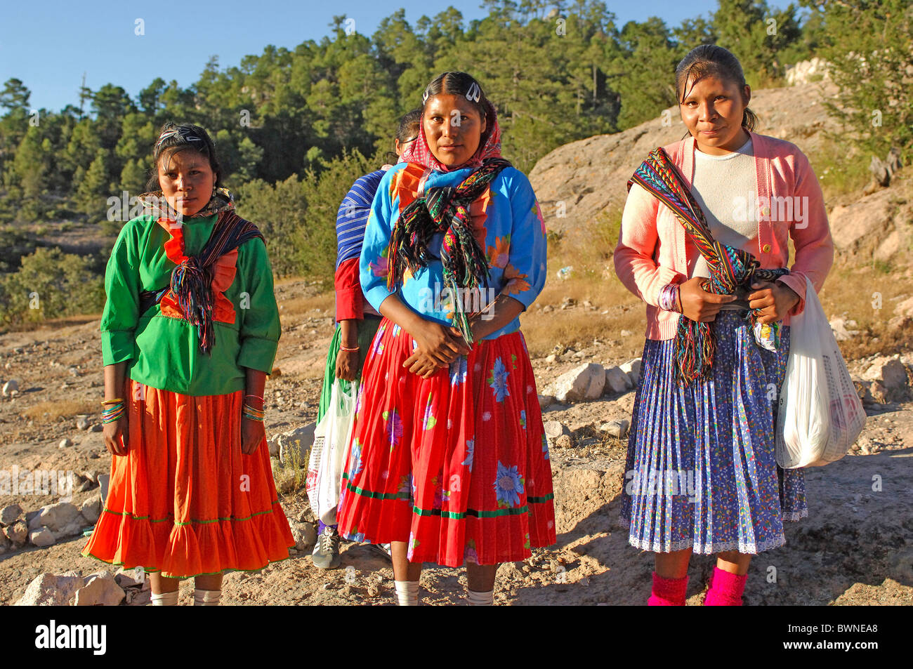 Tarahumara Native Indian Women Standing High Resolution Stock Photography And Images Alamy