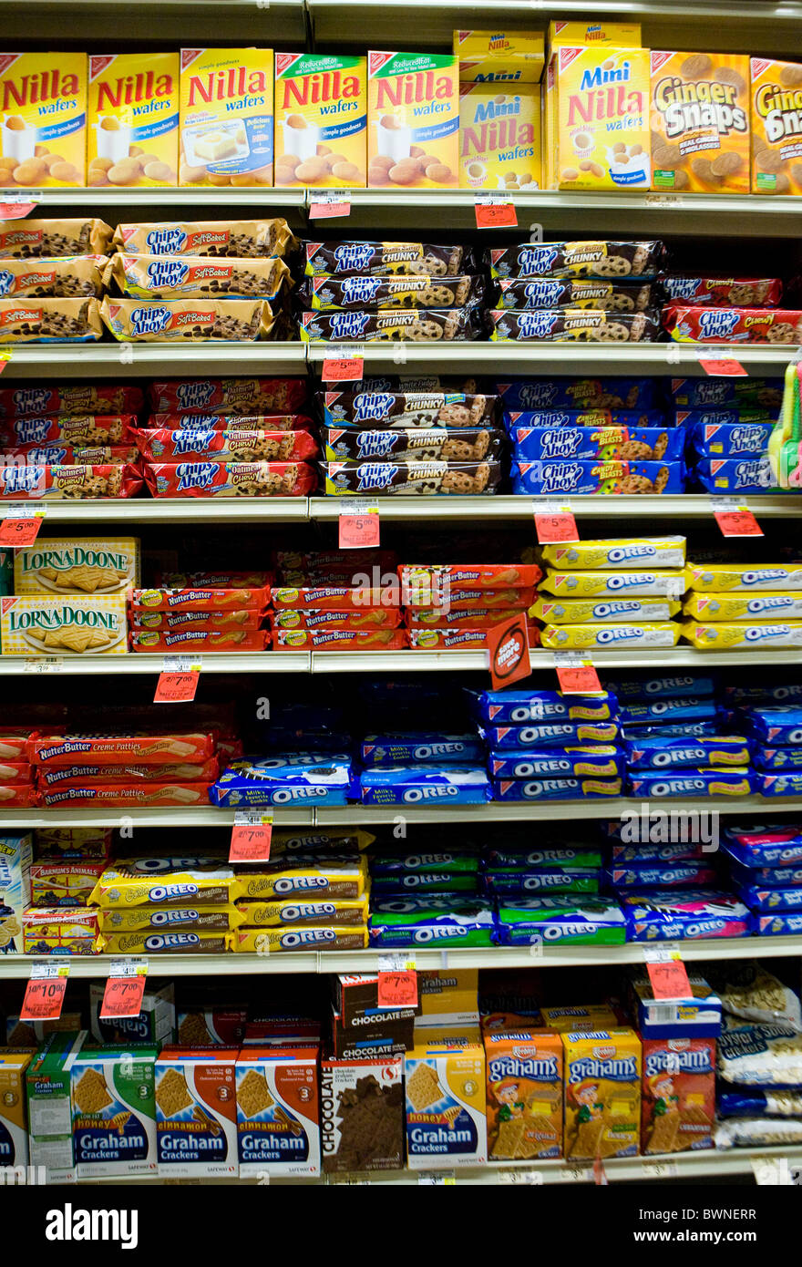 Cookies on display in a grocery store Stock Photo Alamy