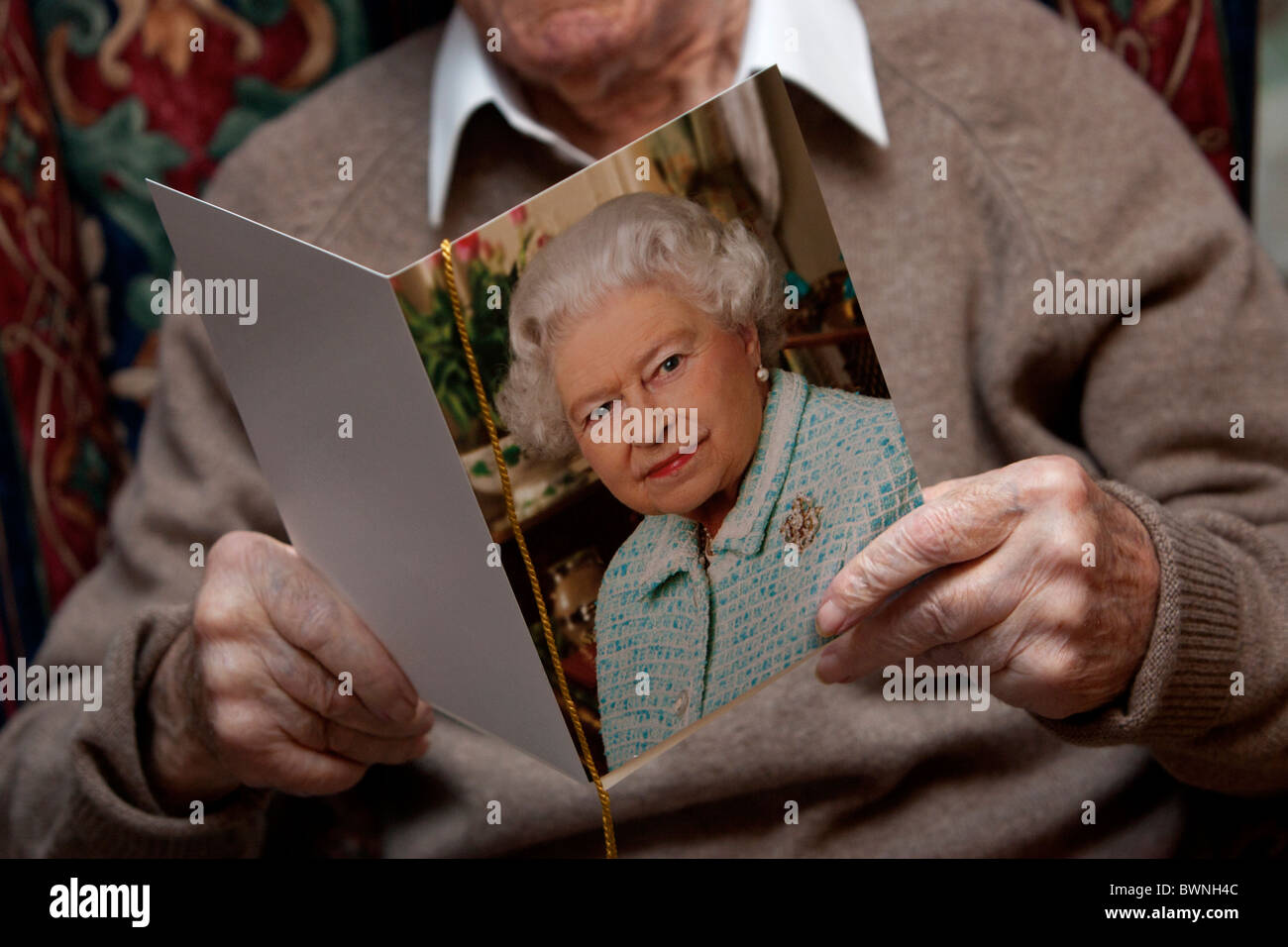 100 year old man hi-res stock photography and images - Alamy