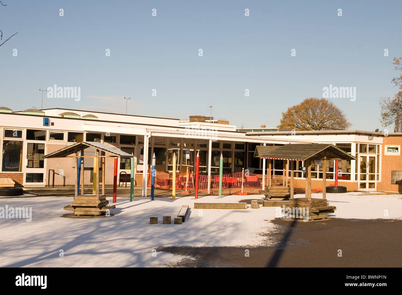 An infants school closed due to the cold snowy weather in Nottingham England UK Stock Photo