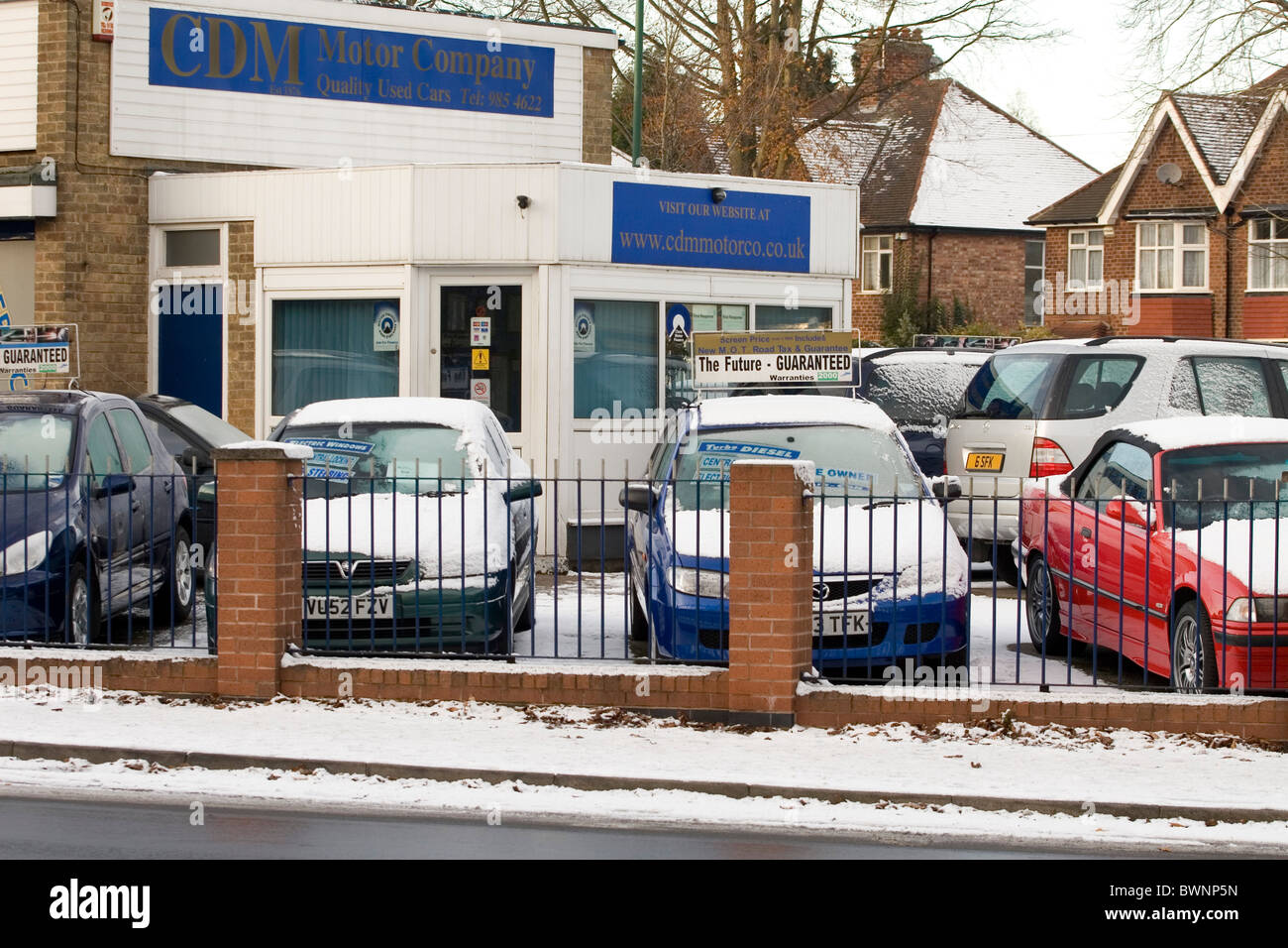 A local car garage business closed due to heavy snow in Nottingham