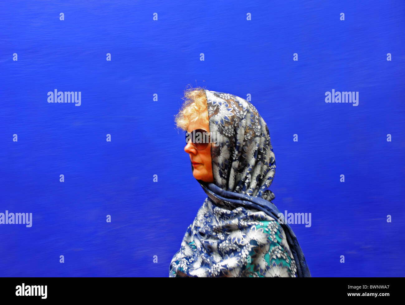 North african scarf hi-res stock photography and images - Alamy